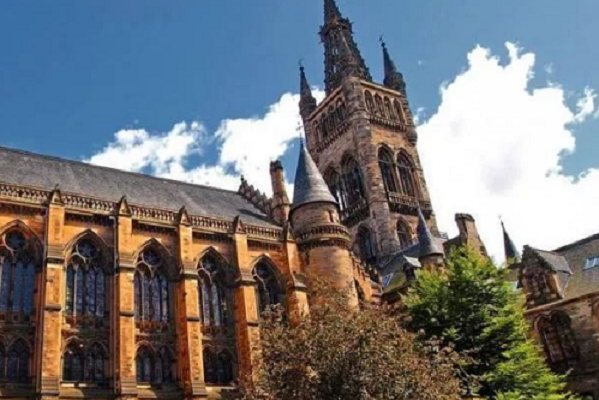 英国留学费用
