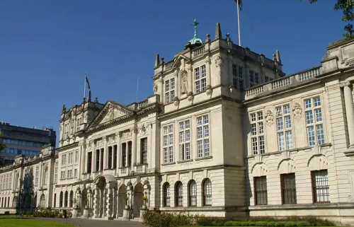 英国哪些大学比较容易申请